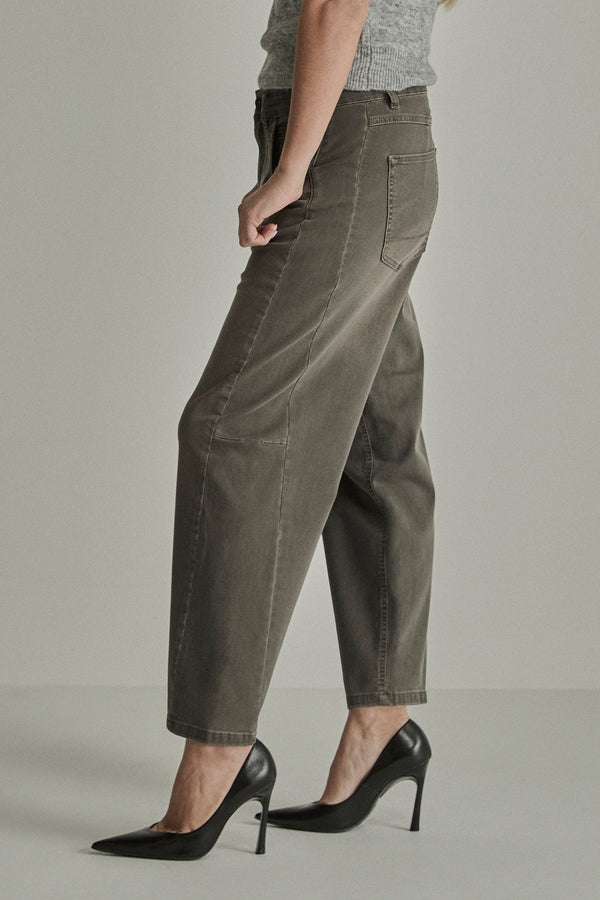 Taupe