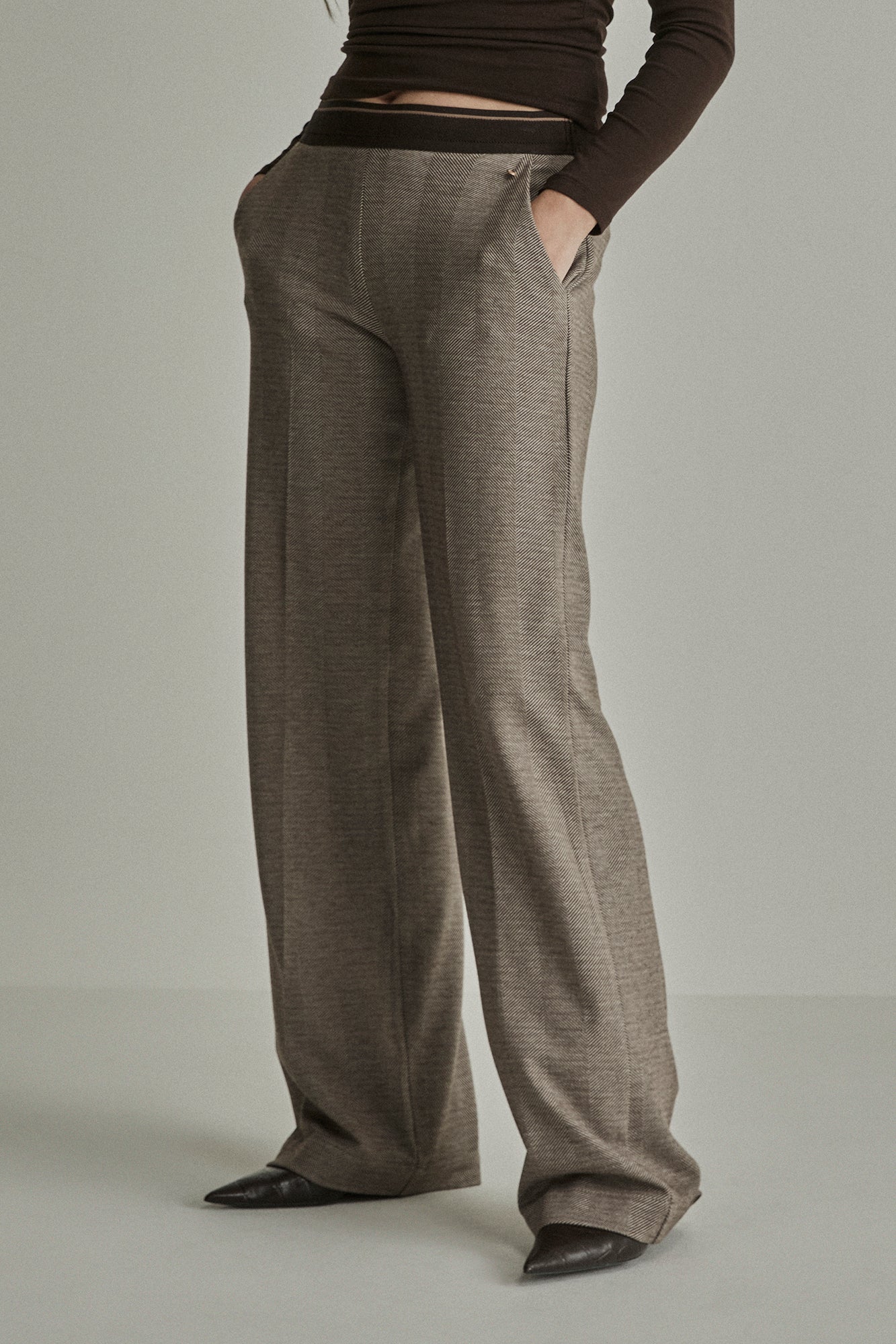 Zigzag Brown