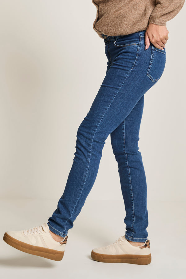 Medium Blue
